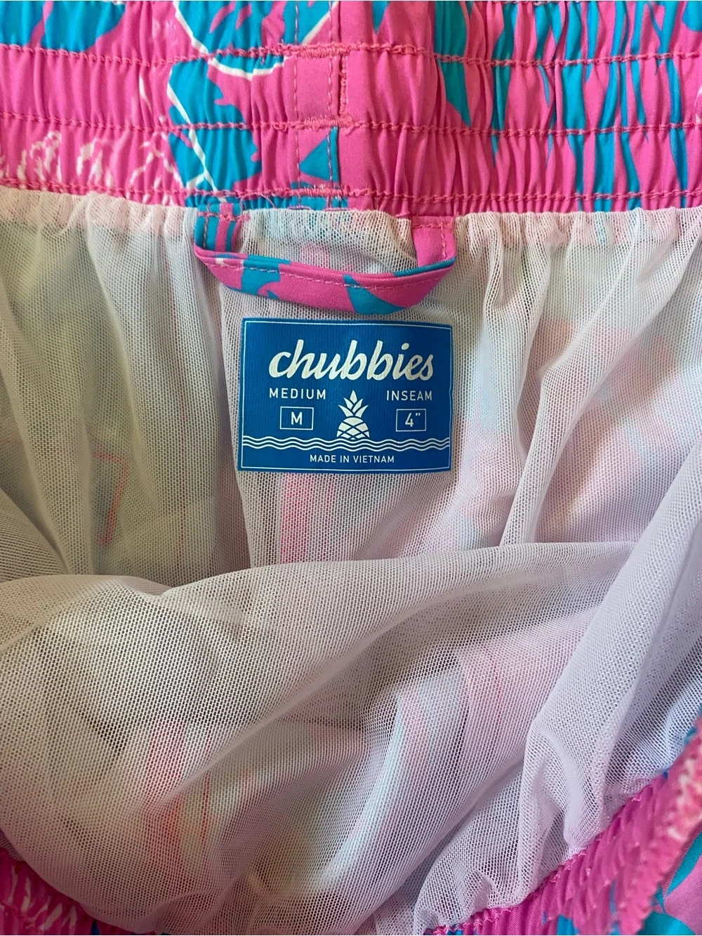 Chubbies Swim Trunks Medium 4” Inseam Men’s Swim Trunks
